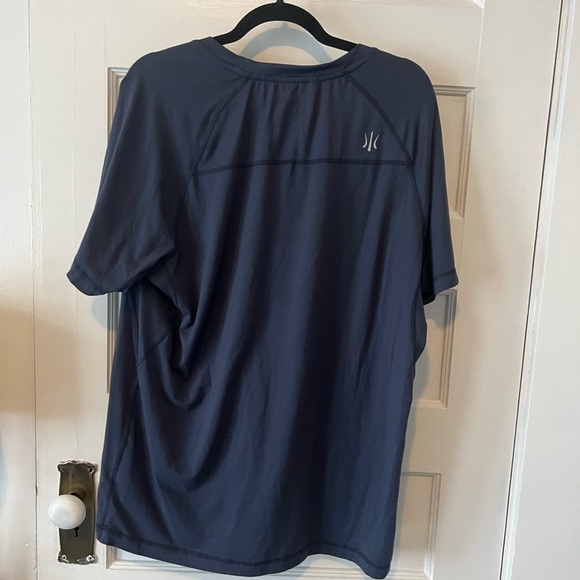 Rhone Mens Workout Shirt Size XL - Picture 4 of 6